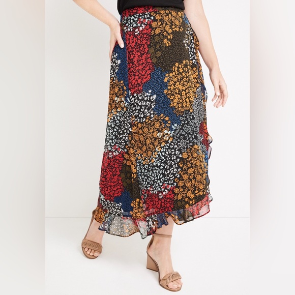 Maurices Plus Size High Rise Faux Wrap Maxi Skirt 0X New With Tags - Picture 2 of 4